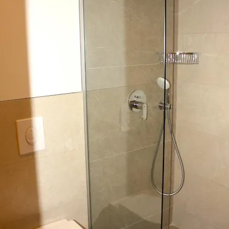 Zlatni Javor 406 Jahorina