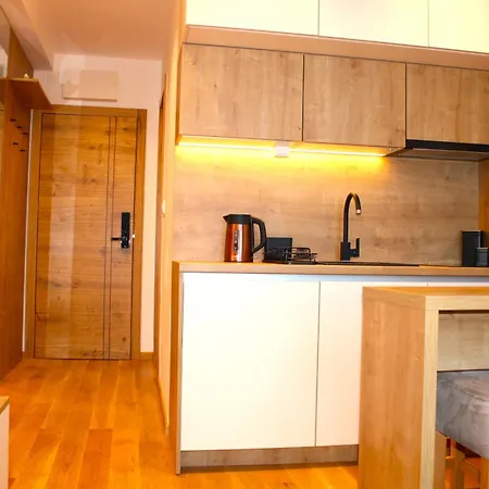 Zlatni Javor 406 Apartment Jahorina